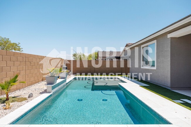 Building Photo - Beautiful Brand New Home with A POOL!