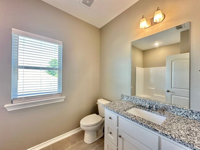 Building Photo - 6213 Villa Rosa Way