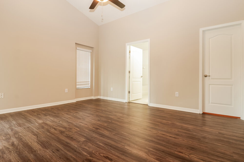 Building Photo - 4819 Glenburne Dr