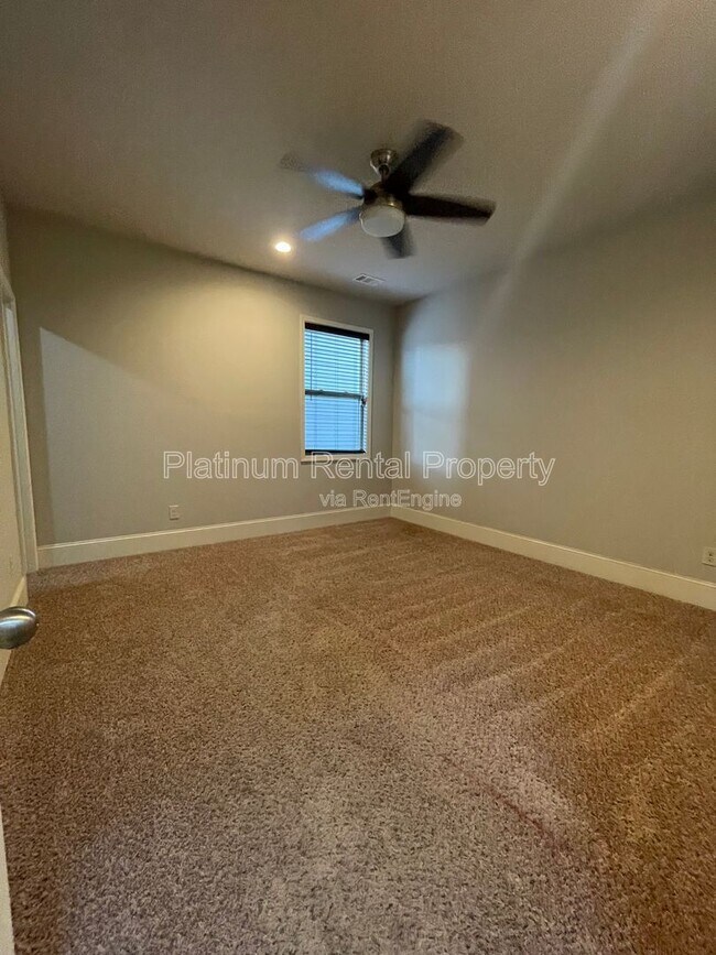 Building Photo - 4540 Tovero Pass