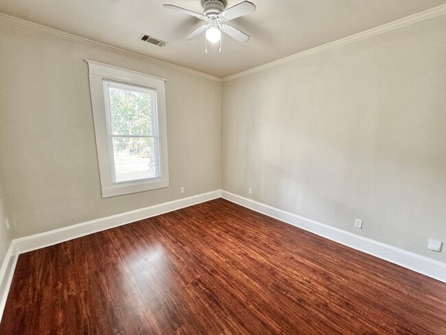Building Photo - 1275 Tutwiler Ave