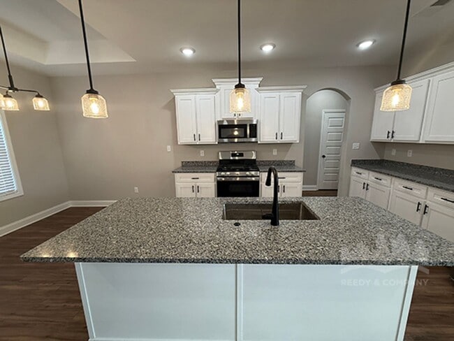 Building Photo - 9750 Ryder Spgs Dr