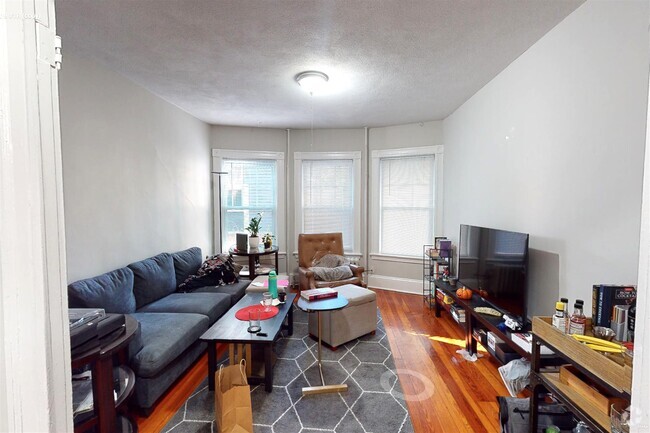 Building Photo - 11 Eustis St