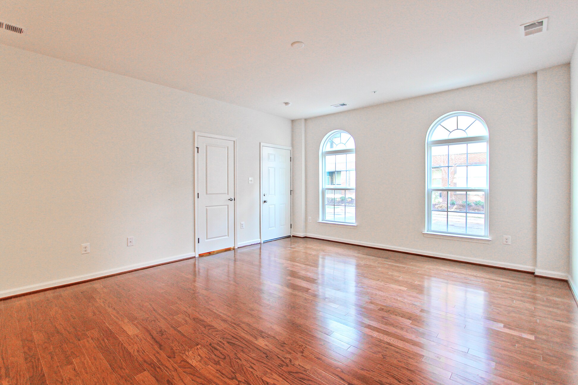 Building Photo - 13652 Endeavour Dr