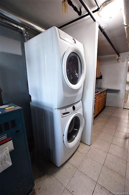 Building Photo - 42-10 50th Ave