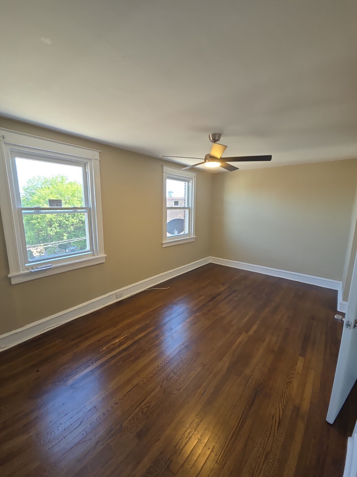 Building Photo - 5437 Torresdale Ave