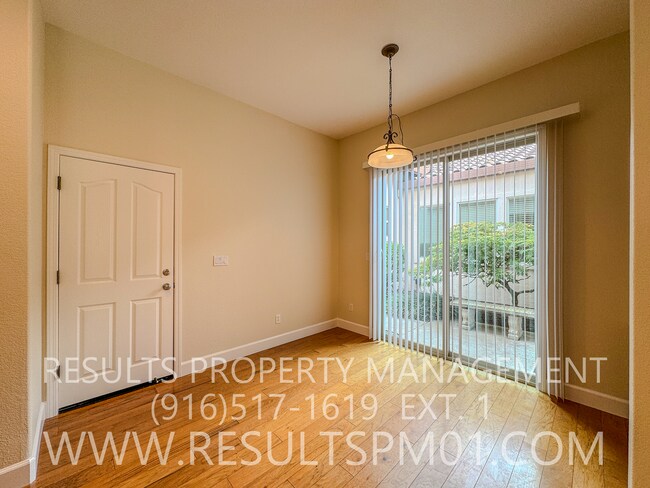 Building Photo - Luxury Whitney Oaks Retreat – Private Gated Community in Rocklin