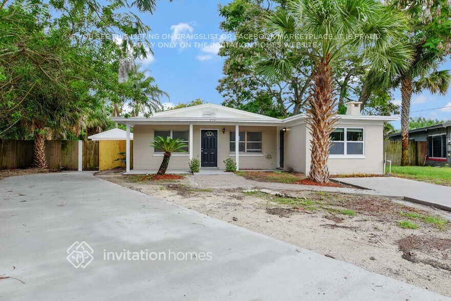 Building Photo - 5119 Divot Ct