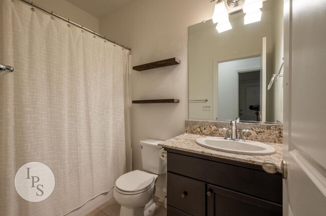 Building Photo - Madera Riverstone Home, 4BR/3BA, Including In-Law Suite, SOLAR, Community Pool, Tons of Community...