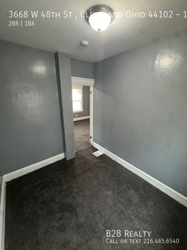 Building Photo - 3668 W 48th St