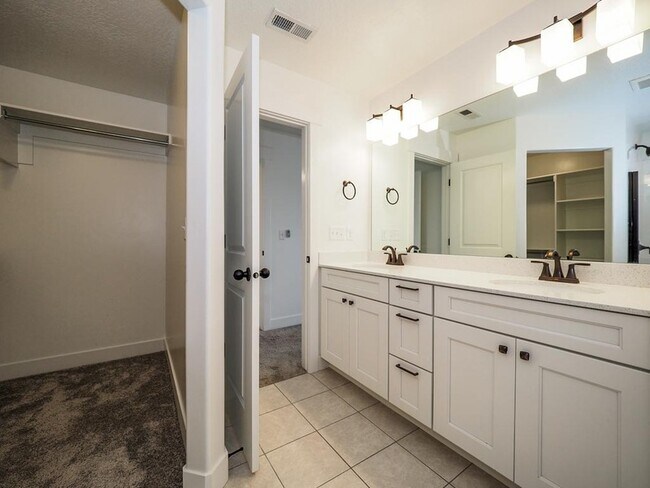 Building Photo - 3659 W 1650 N