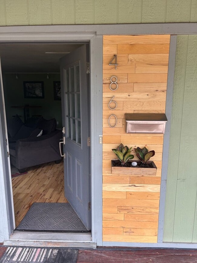Building Photo - Charming 2Bed 2bath House in Denver