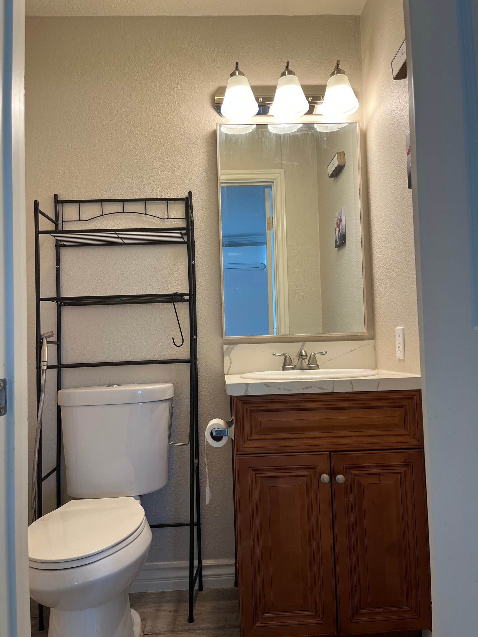 Building Photo - 303 S 46th St