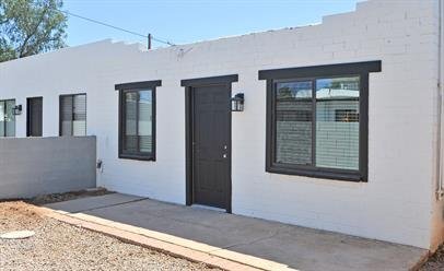 Building Photo - 3841 N Park Ave