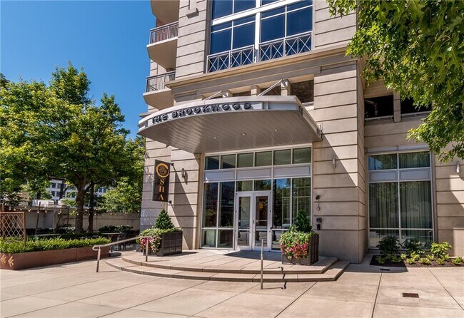 Building Photo - 1820 Peachtree St NW