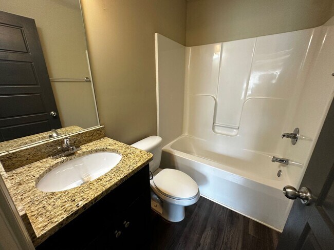 Building Photo - PRE-LEASING FOR AUGUST 2026!