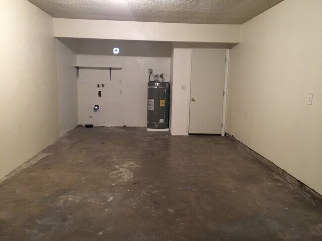 Building Photo - frna02