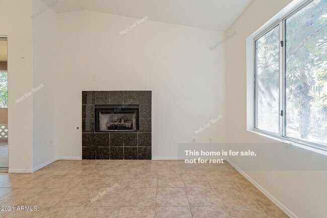 Building Photo - Premium Luxury 2 Bed 2 Bath condo with nicel view!!