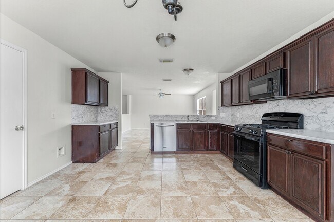 Building Photo - 12251 Noco Dr