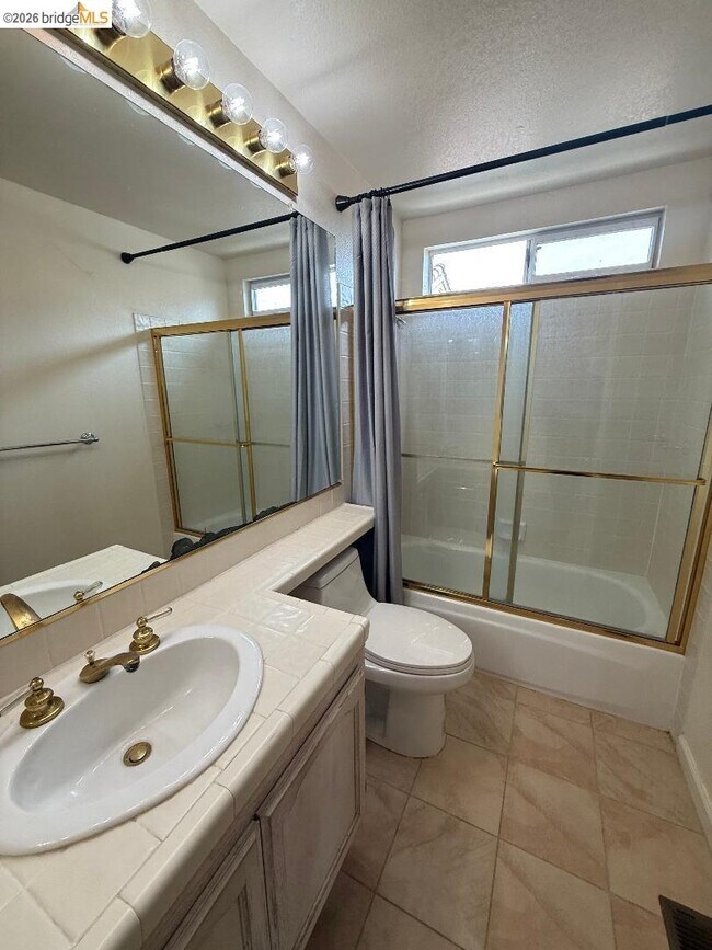 Building Photo - 2771 Cherry Hills Dr