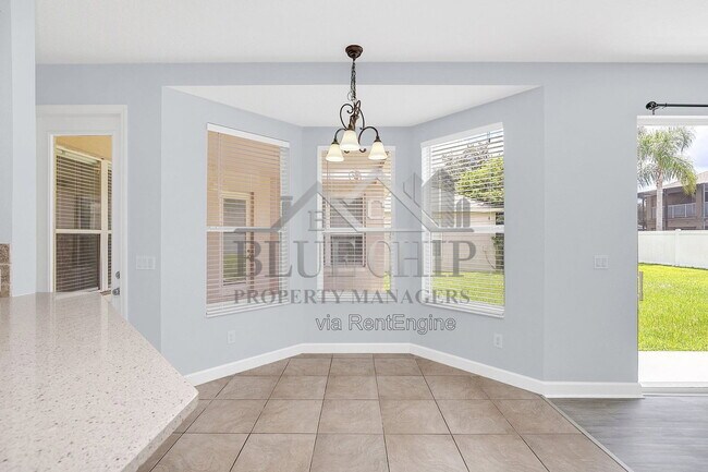 Building Photo - 10074 Iverson Dr