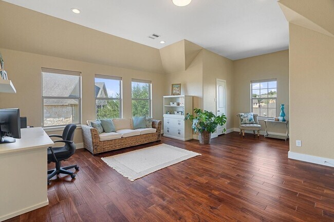 Building Photo - 7829 Oteka Cove