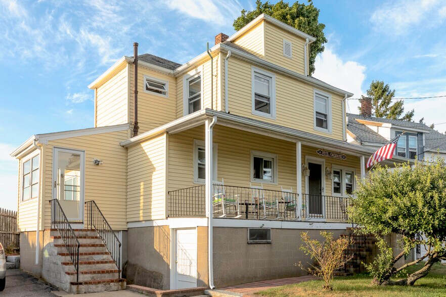 Primary Photo - 5 Orleans St