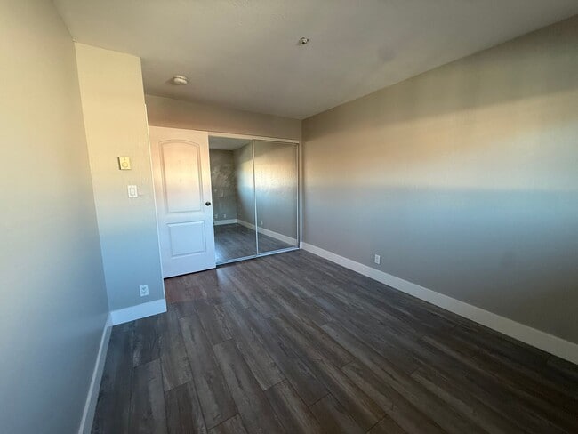 Building Photo - 79 Avram Ave