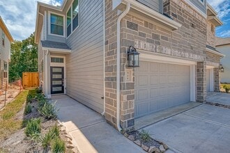 Building Photo - 548 Longleaf Pine Dr