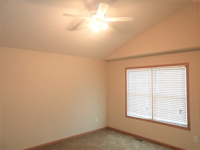 Building Photo - 6864 Mac Dr