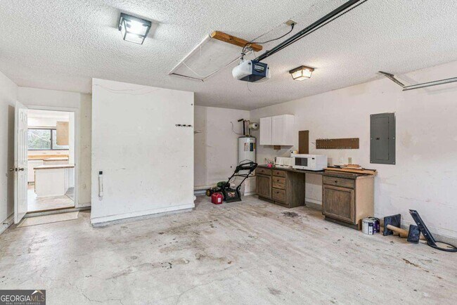 Building Photo - 104 Westridge Ct