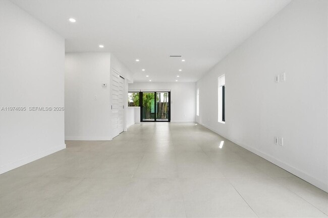 Building Photo - 11959 SW 122nd Ct