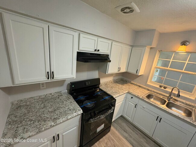 Building Photo - 20822 SW Marine Blvd