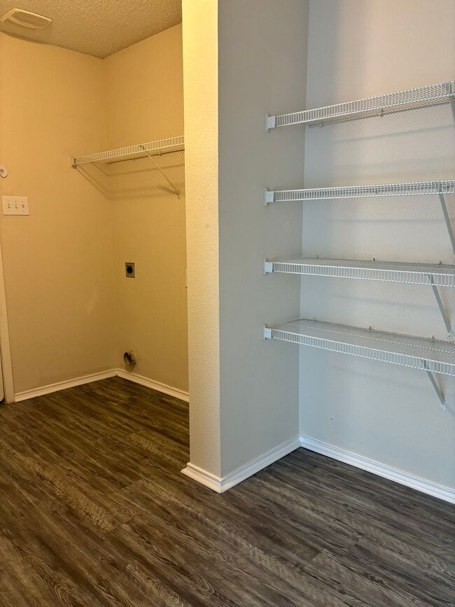 Building Photo - Xtra Large 3 Bedroom in Keller ISD