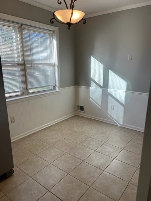 Building Photo - 8271 Farmington Dr E