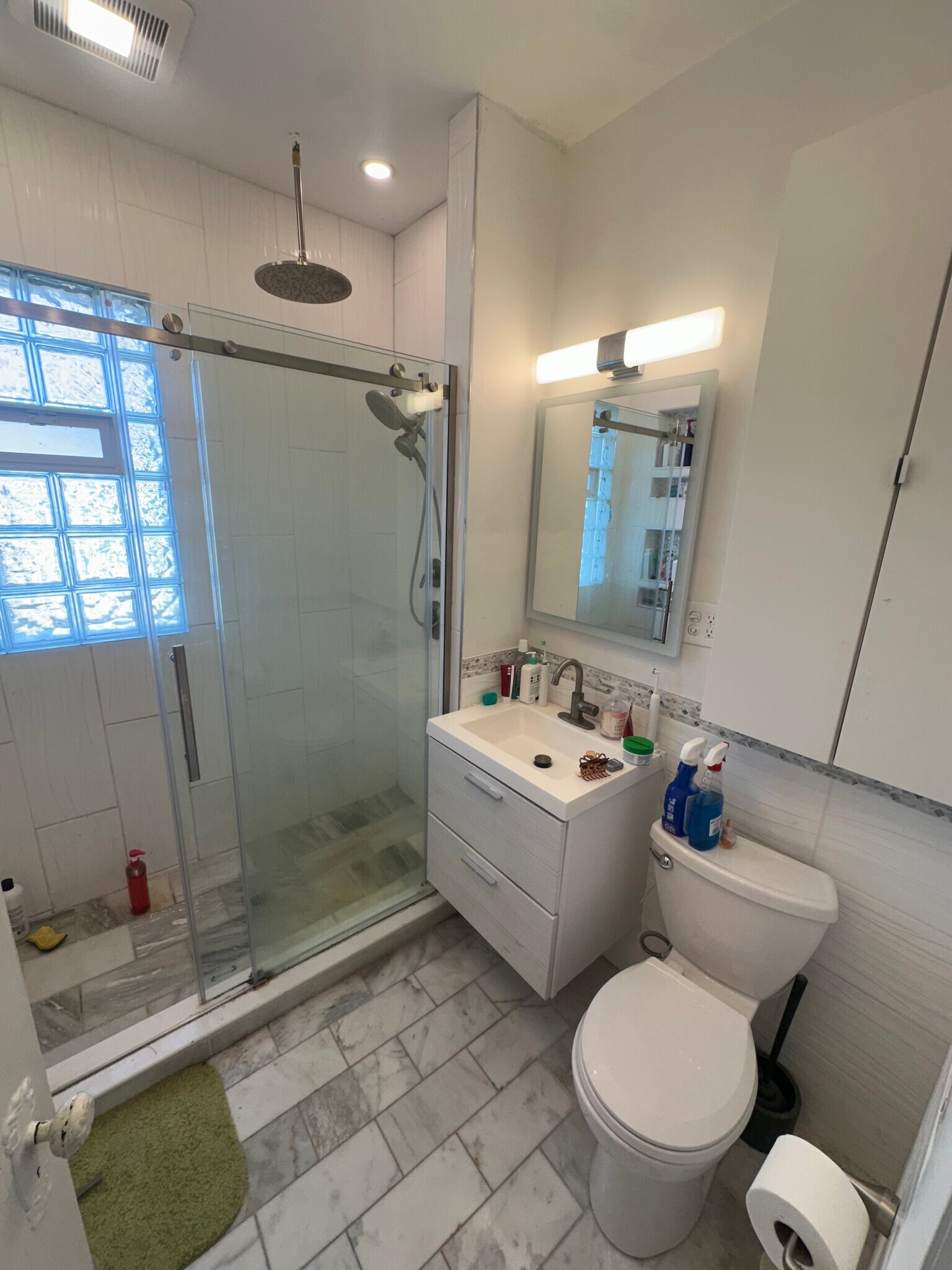 Building Photo - 231 Harvard St