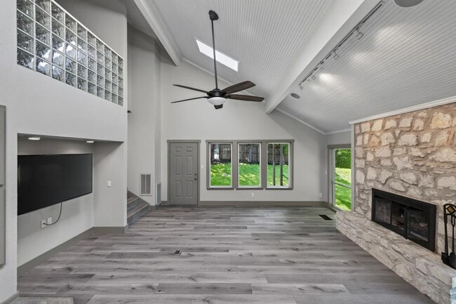 Building Photo - 4301 Hyridge Dr