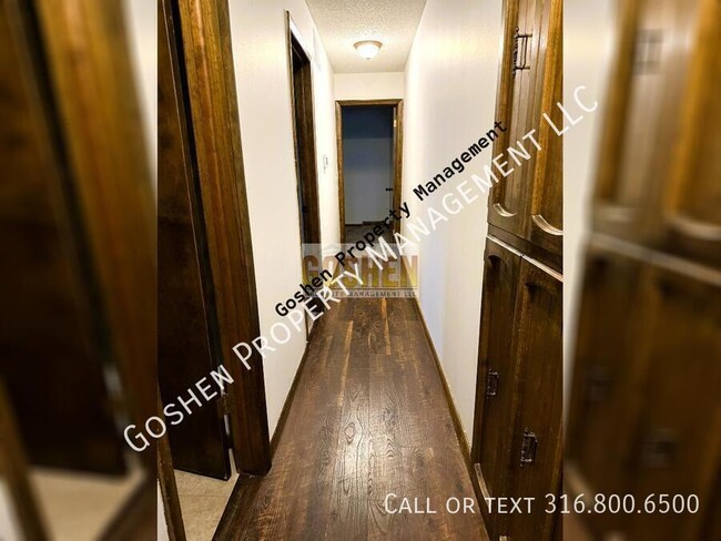 Building Photo - 131 Brazos Dr