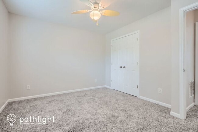 Building Photo - 701 Brentwood Pkwy