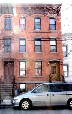 Primary Photo - 275 7th St