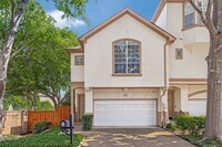 Building Photo - Sophisticated Addison Townhome with Vaulted Ceilings, Study & Two Primary Suites!