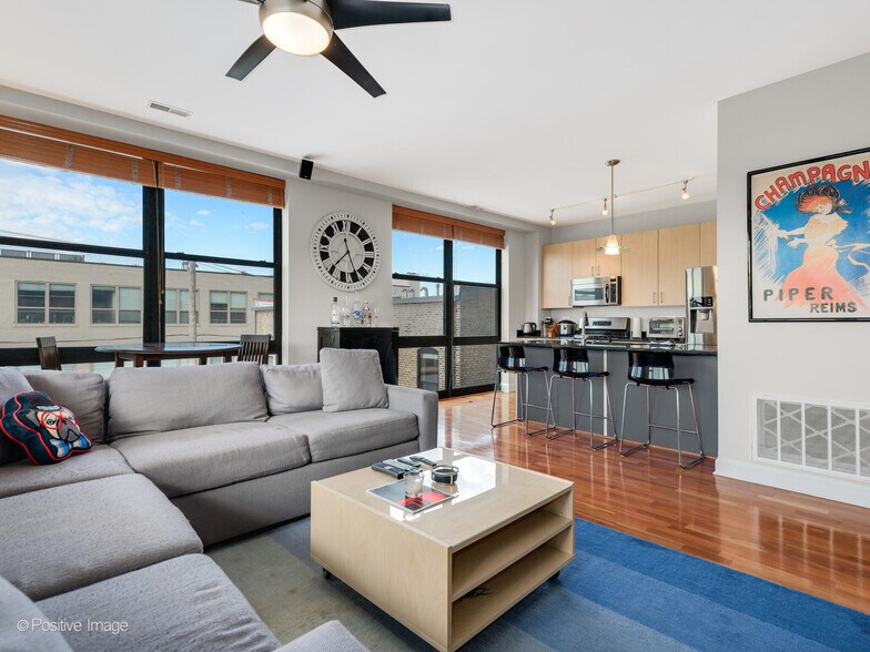 Building Photo - 1260 W Washington Blvd