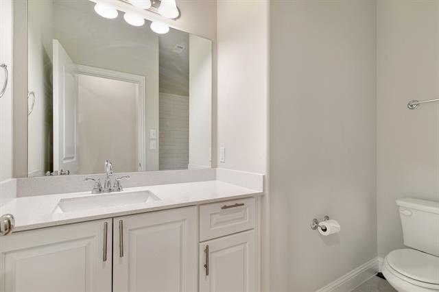 Building Photo - 4158 Shavano Dr