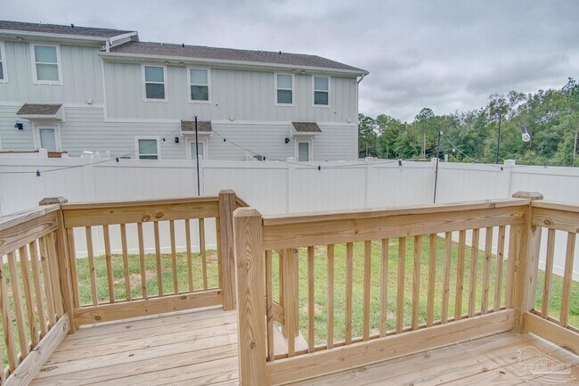 Building Photo - 9400 Nature Crk Ln