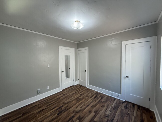 Building Photo - 3401 Bancroft St