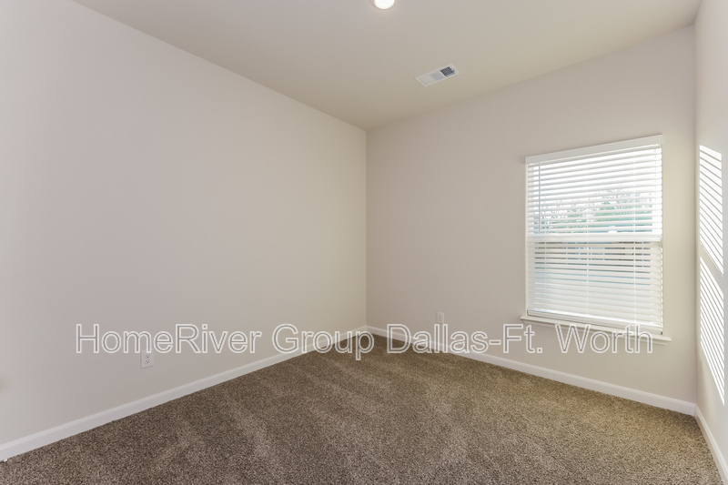 Building Photo - 6569 Crosswood Ln