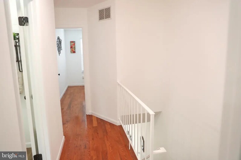 Building Photo - 2809 Beckon Dr