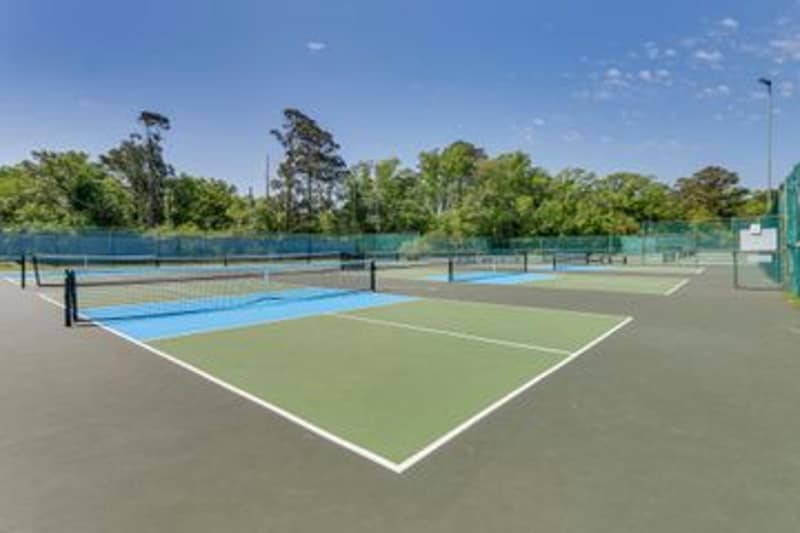 Building Photo - 40 Folly Field Rd