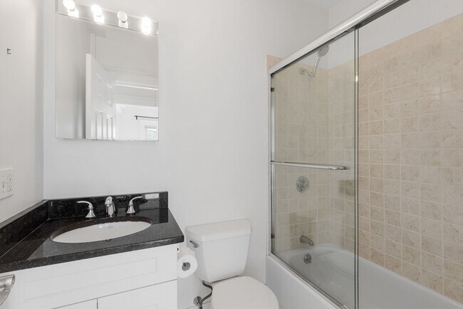 Building Photo - 5 Granite St