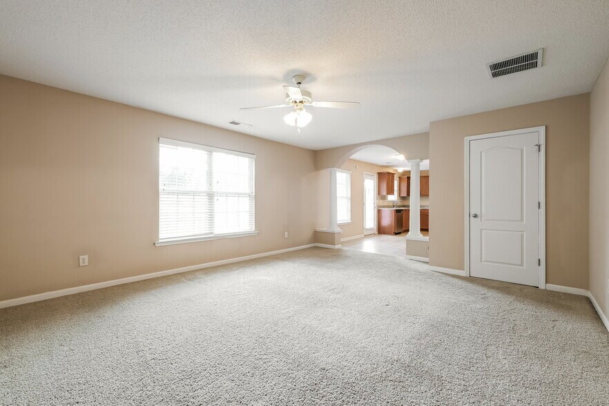 Building Photo - 2295 Clonts Ct